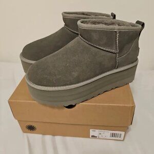 Brand new packaging for UGG classic super mini platform boots.